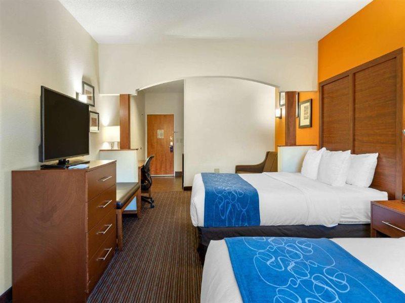 Comfort Suites Stevensville - St Joseph Εξωτερικό φωτογραφία
