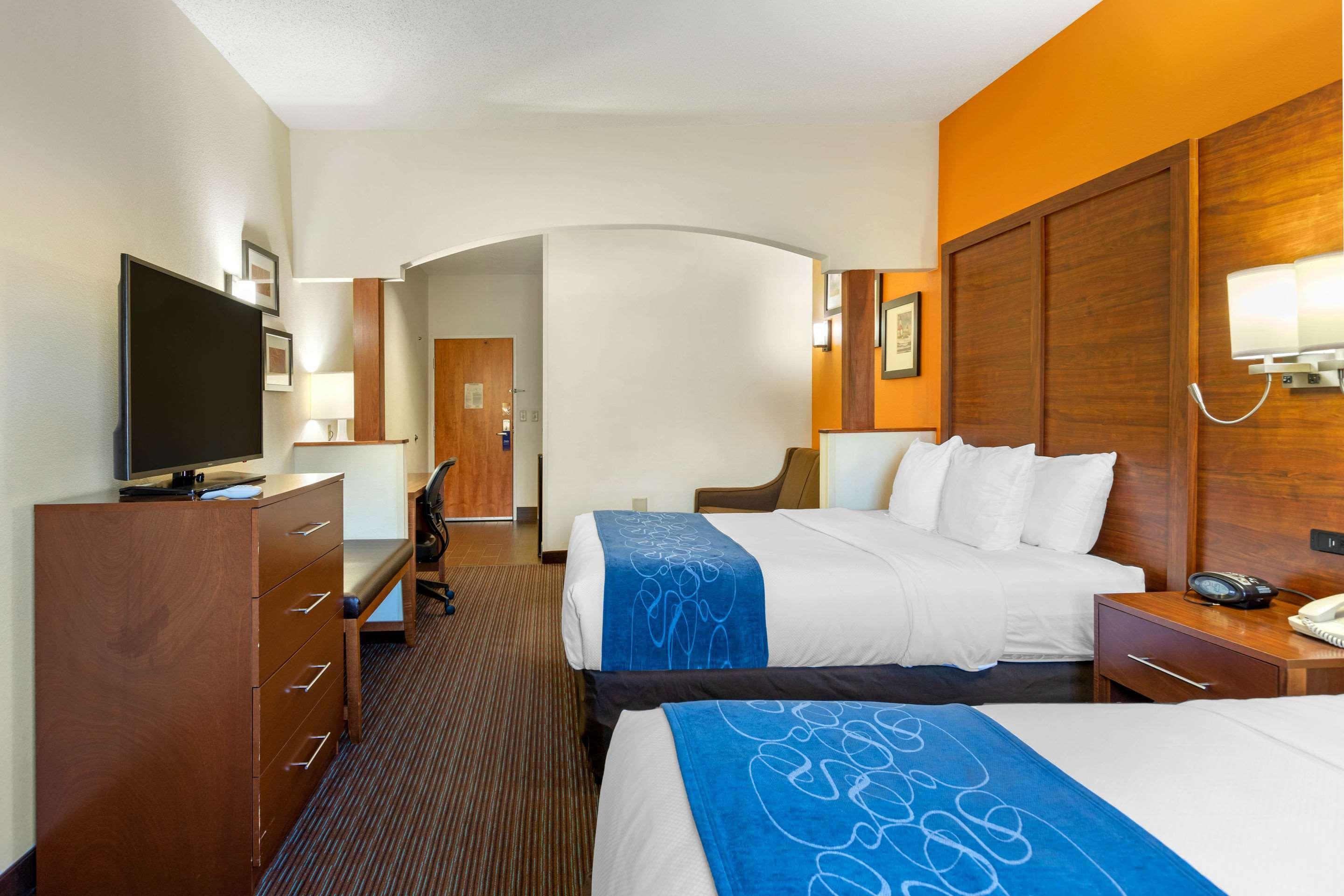 Comfort Suites Stevensville - St Joseph Εξωτερικό φωτογραφία