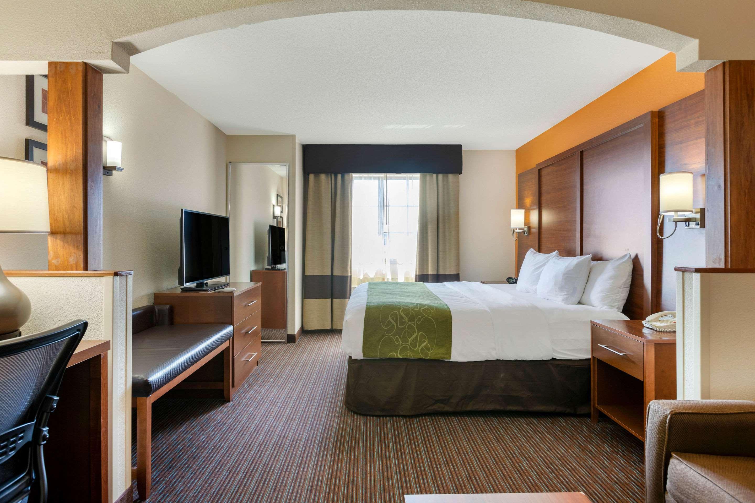 Comfort Suites Stevensville - St Joseph Εξωτερικό φωτογραφία