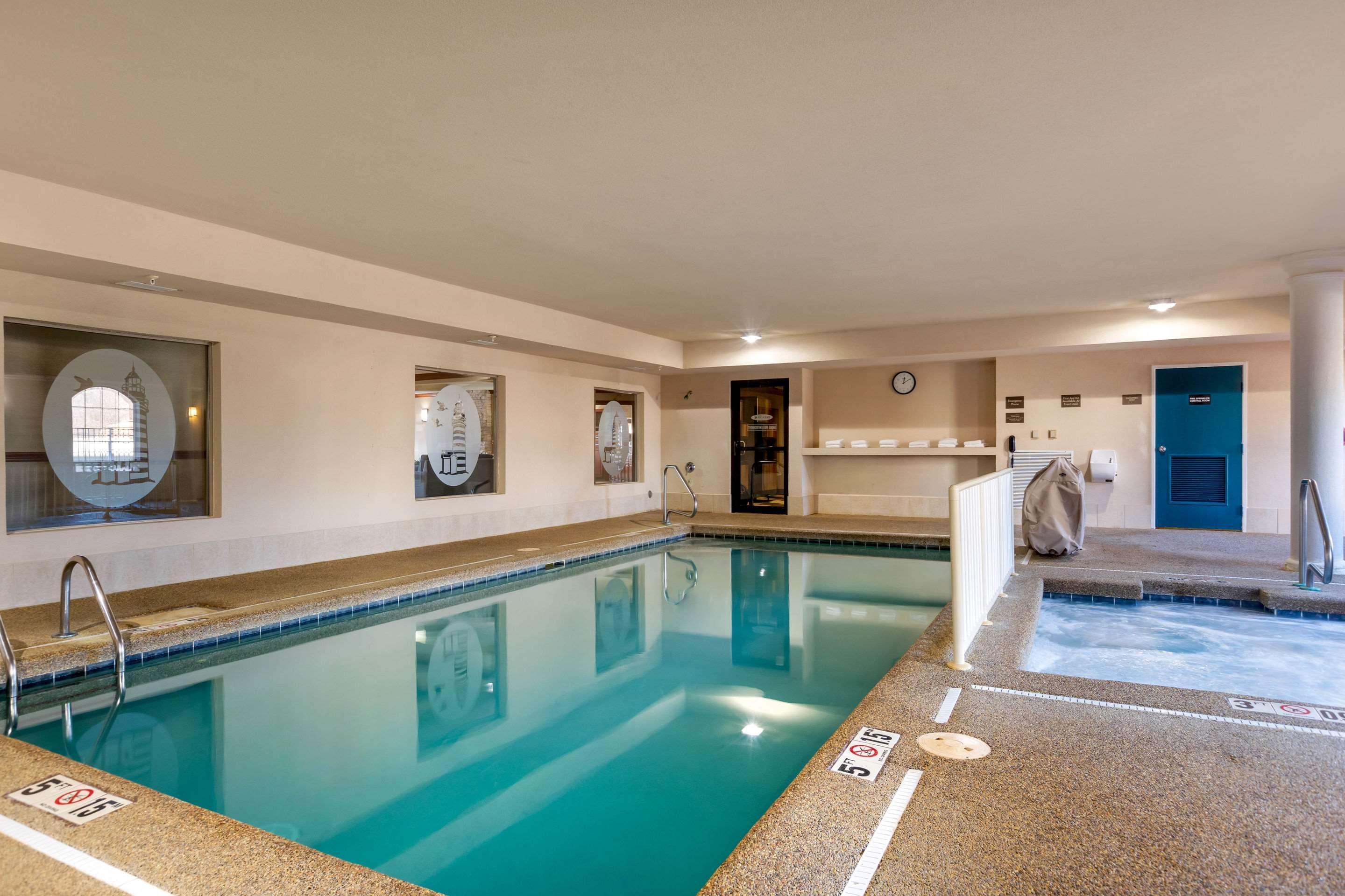 Comfort Suites Stevensville - St Joseph Εξωτερικό φωτογραφία