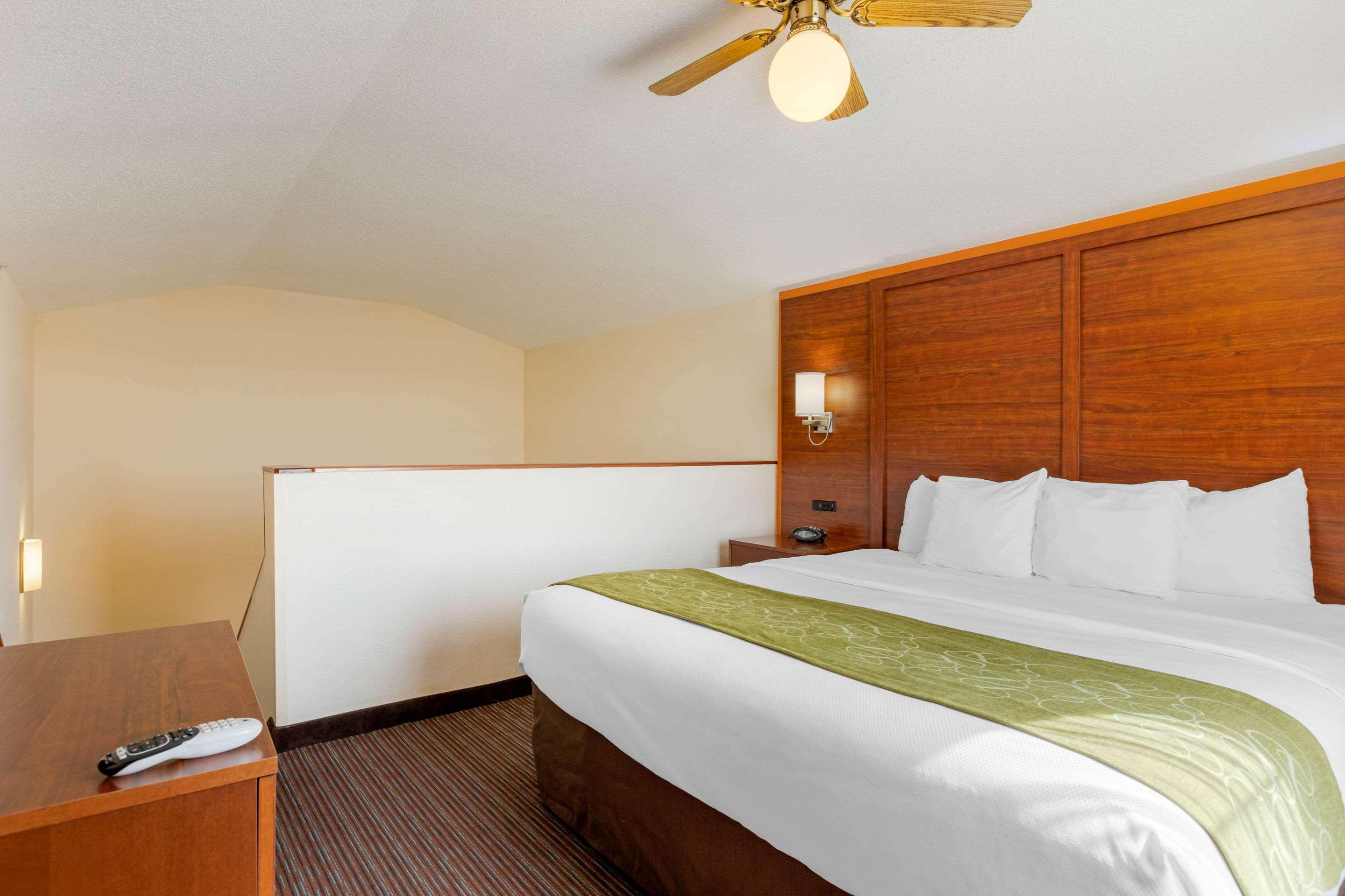 Comfort Suites Stevensville - St Joseph Εξωτερικό φωτογραφία